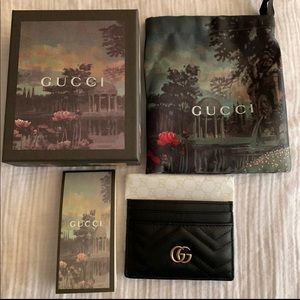 Authentic Gucci card case